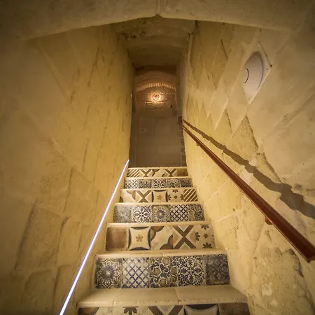 לינה וארוחת בוקר La Dimora Del Principe גרוטליה